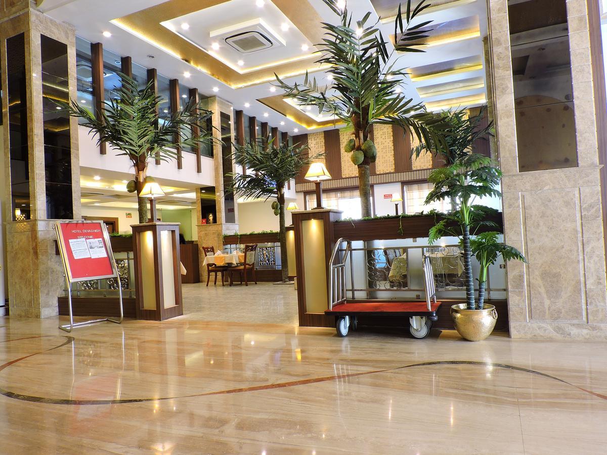 Hotel Devashish Haldwāni Екстериор снимка